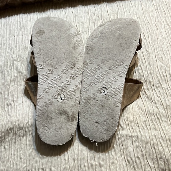 Mad Love Cross Toe Double Strap Sandals in Gold - Picture 5 of 8